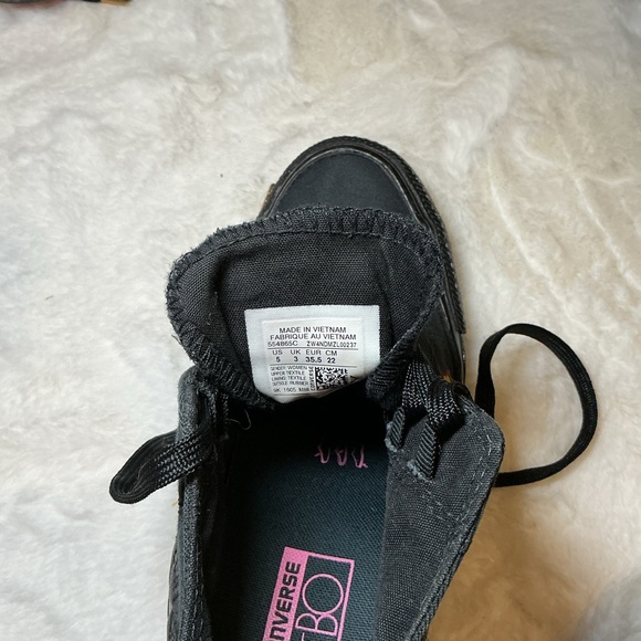 Converse Floral Embroidered High-Top Sneakers - Picture 6 of 6